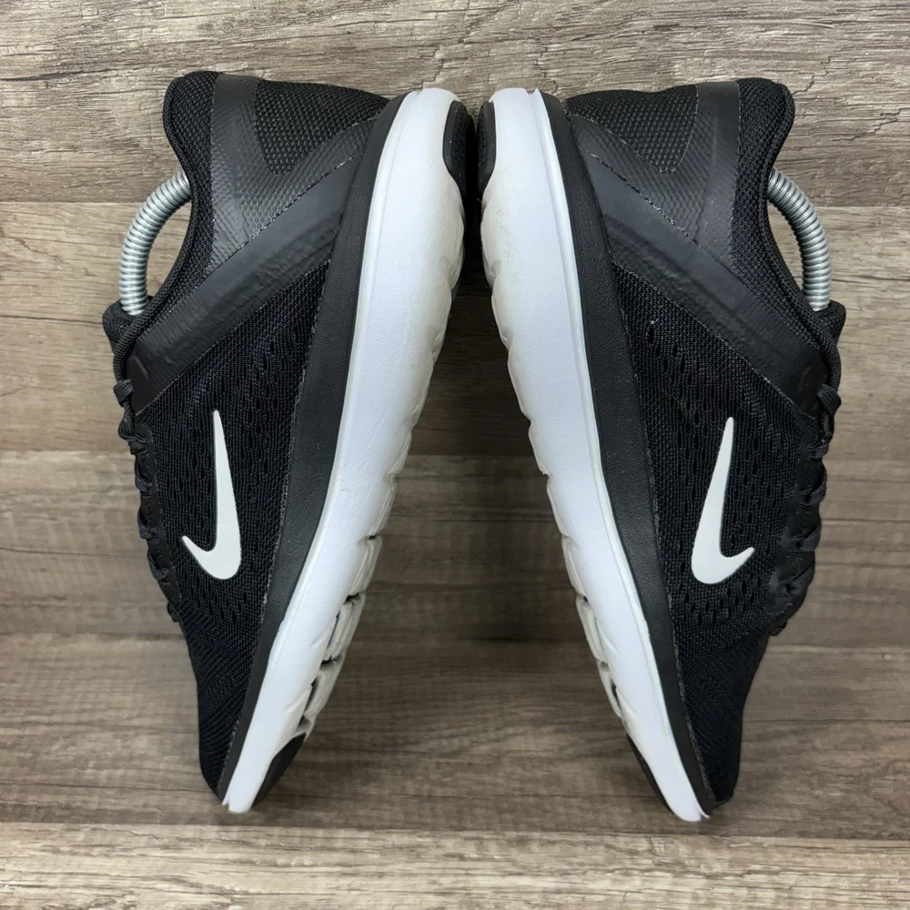 Nike Flex 2016 Run Black Womens US Size 7.5 EUR 38.5 830751-001 Running Shoes